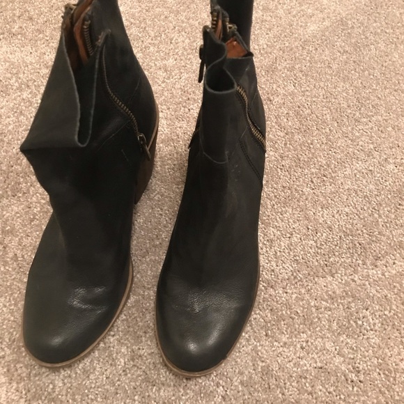 lucky brand low boots